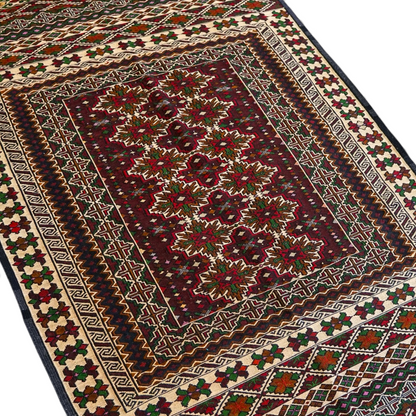  134×86cm ペルシャ手織りキリム