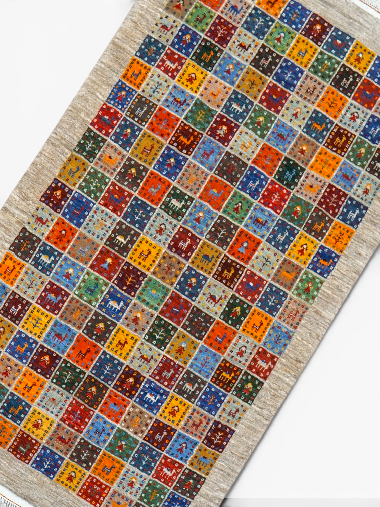  ペルシャ絨毯 手織りカシュクリギャッベ 188×118cm リズバフト