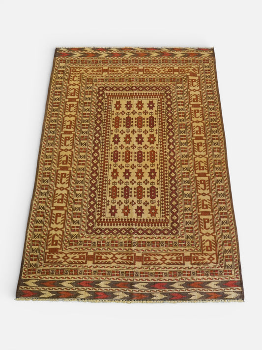  190×131cm　ペルシャ手織りキリム