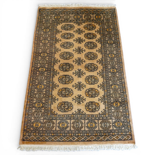  パキスタン手織り絨毯 155×94cm