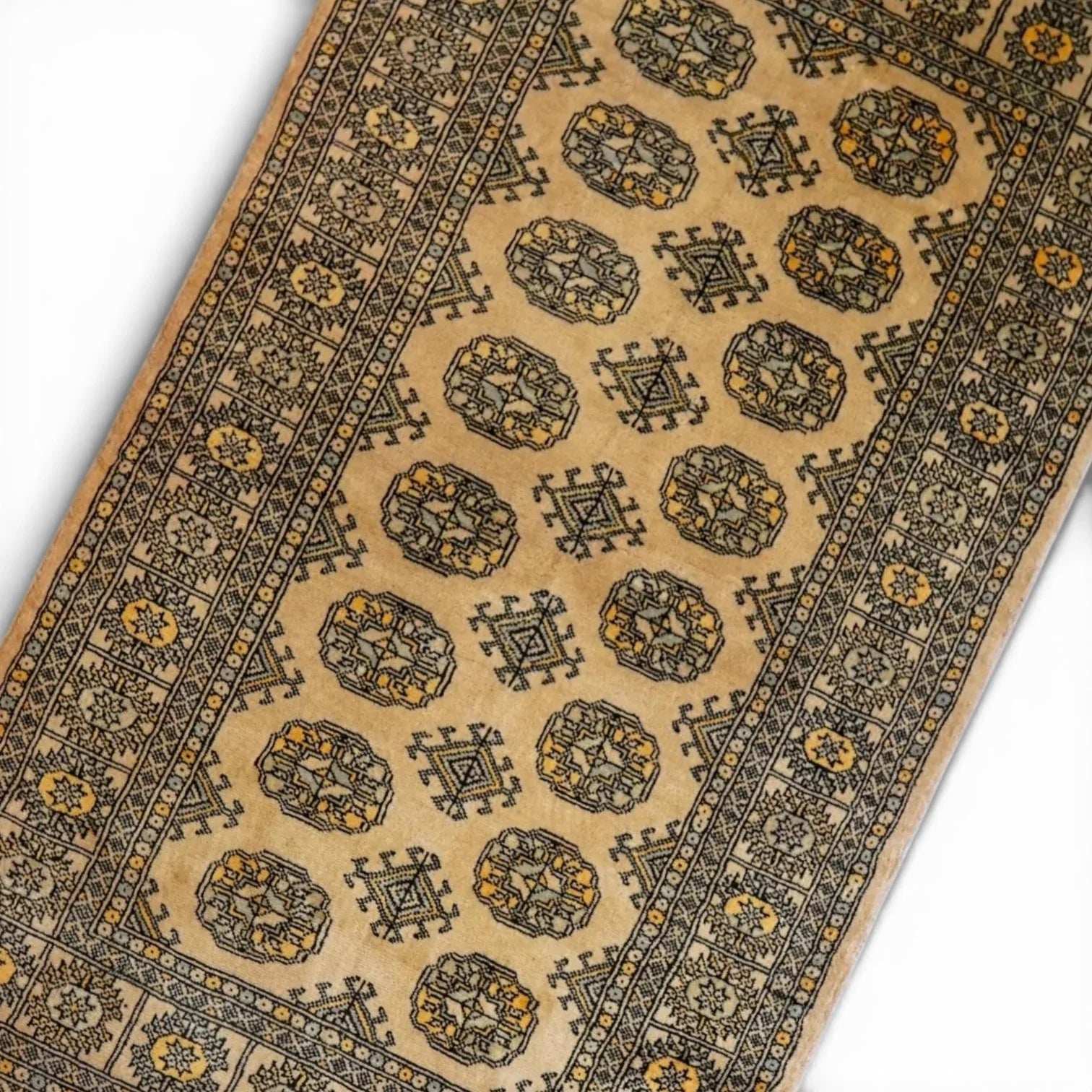  パキスタン手織り絨毯 155×94cm