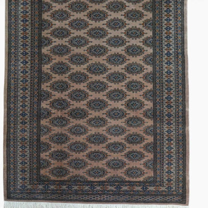  パキスタン手織り絨毯  251×161cm