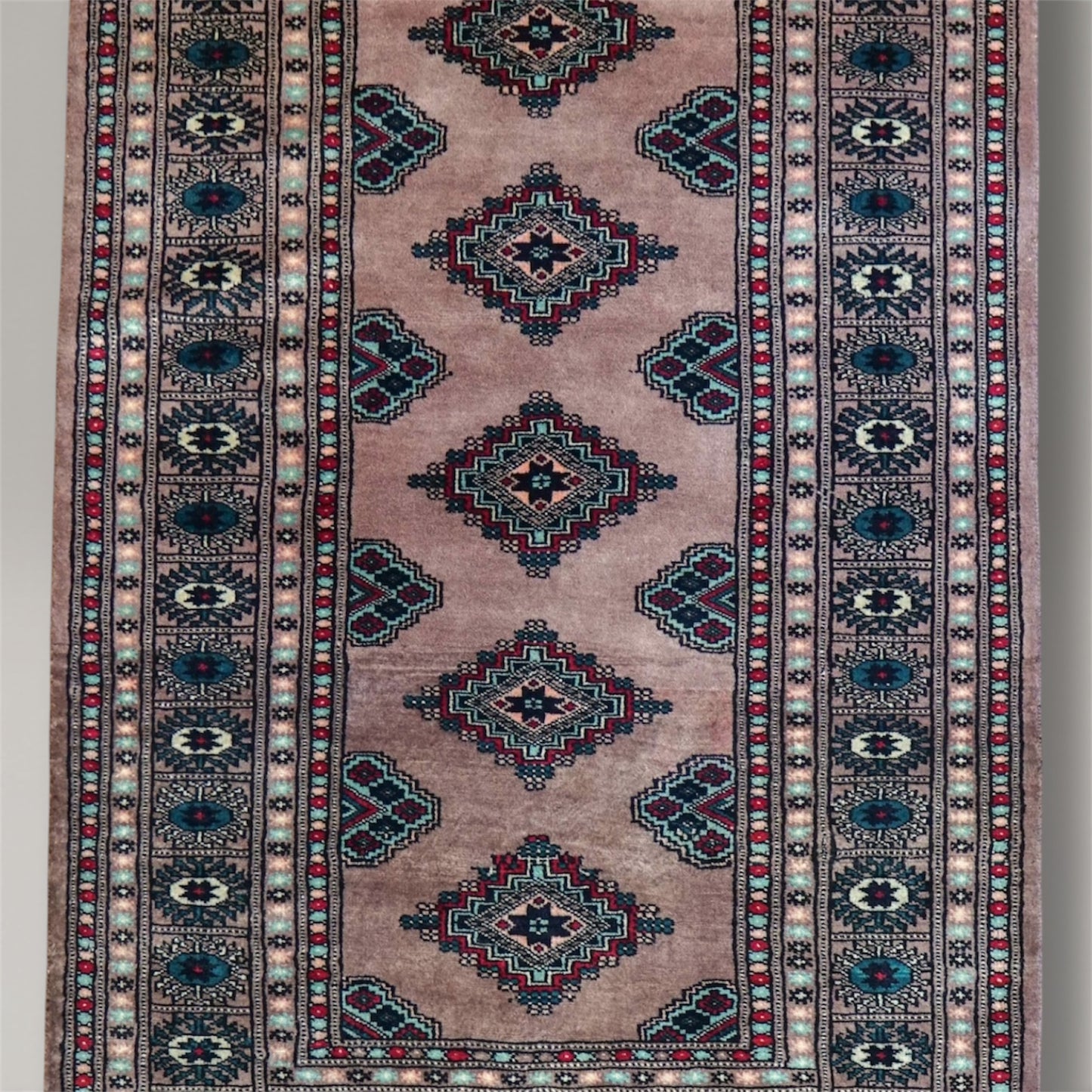  パキスタン手織り絨毯 147×76cm｜ニュージーランド産ウール使用 上質ウーステッドウール トライバルデザイン