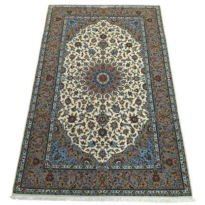  ペルシャ絨毯 カシャーン産 226×152cm (カシャン)｜伝統メダリオンデザイン・上品なアイボリー×ブルー