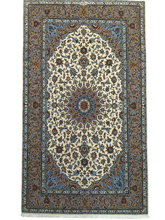  ペルシャ絨毯 カシャーン産 226×152cm (カシャン)｜伝統メダリオンデザイン・上品なアイボリー×ブルー