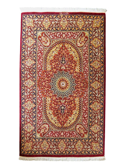  125×81cm　ペルシャ絨毯　クム産　モハメドジャムシェヂ房　シルク 100%　証明書付