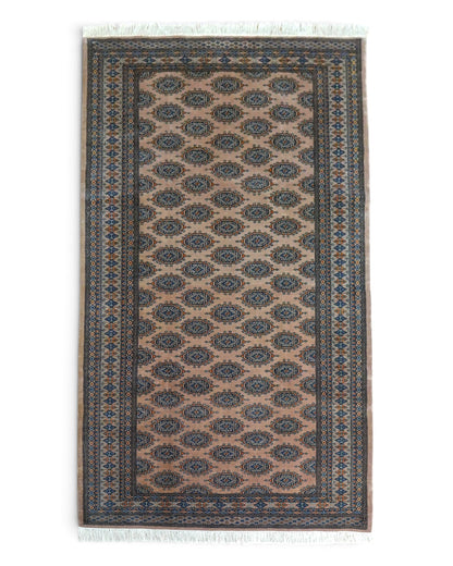  パキスタン手織り絨毯  251×161cm