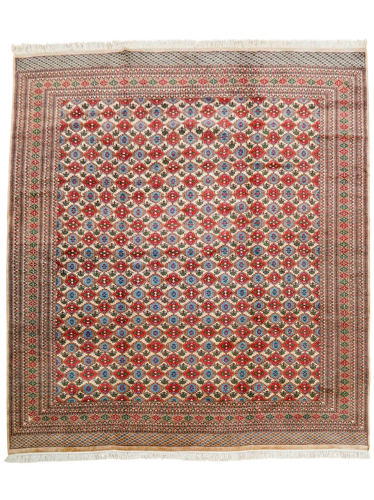  247×244cm パキスタン手織り絨毯