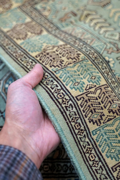  123×81cm パキスタン手織り絨毯