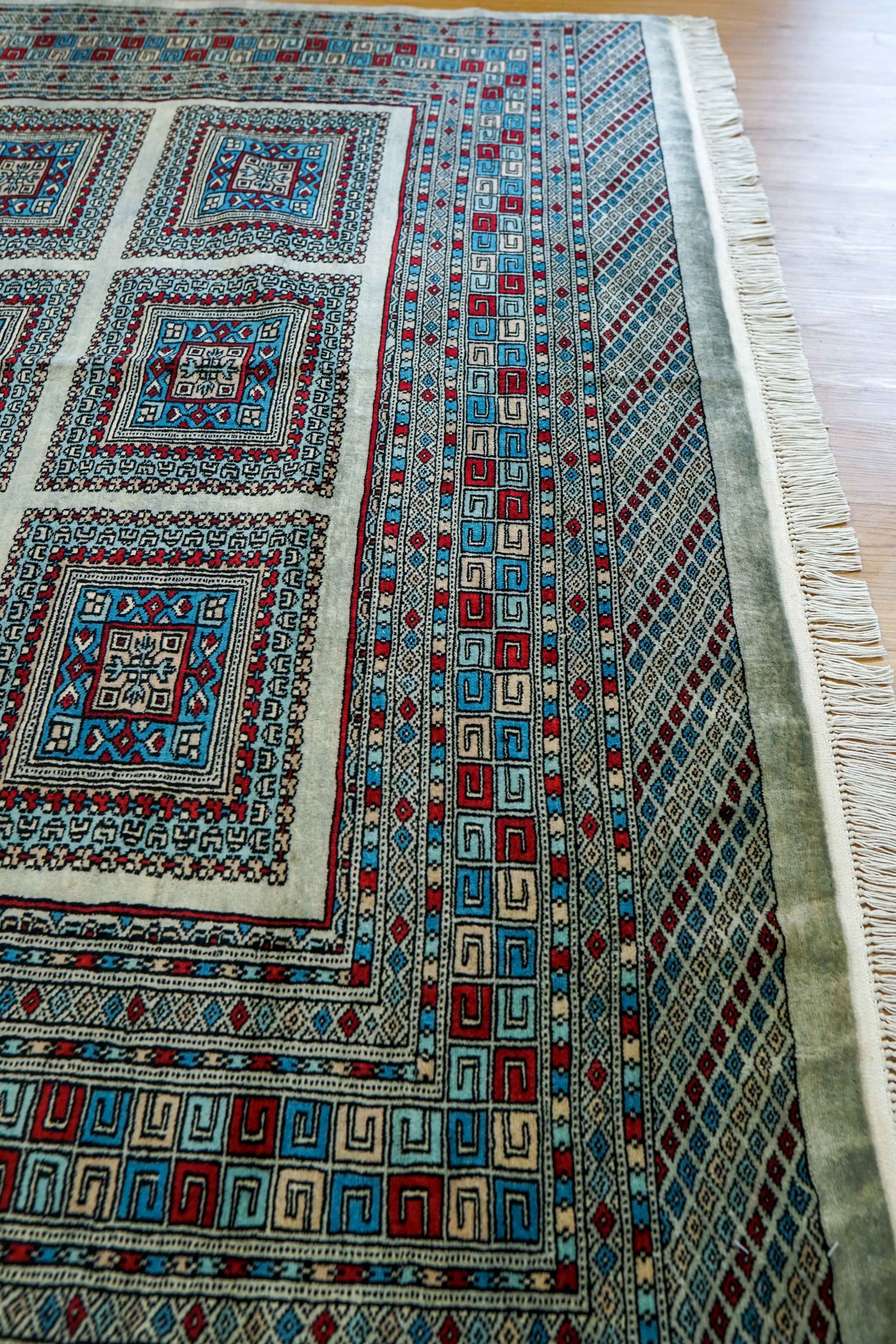  パキスタン手織り絨毯 238×163cm｜メリノウール使用 グレー 幾何学デザイン
