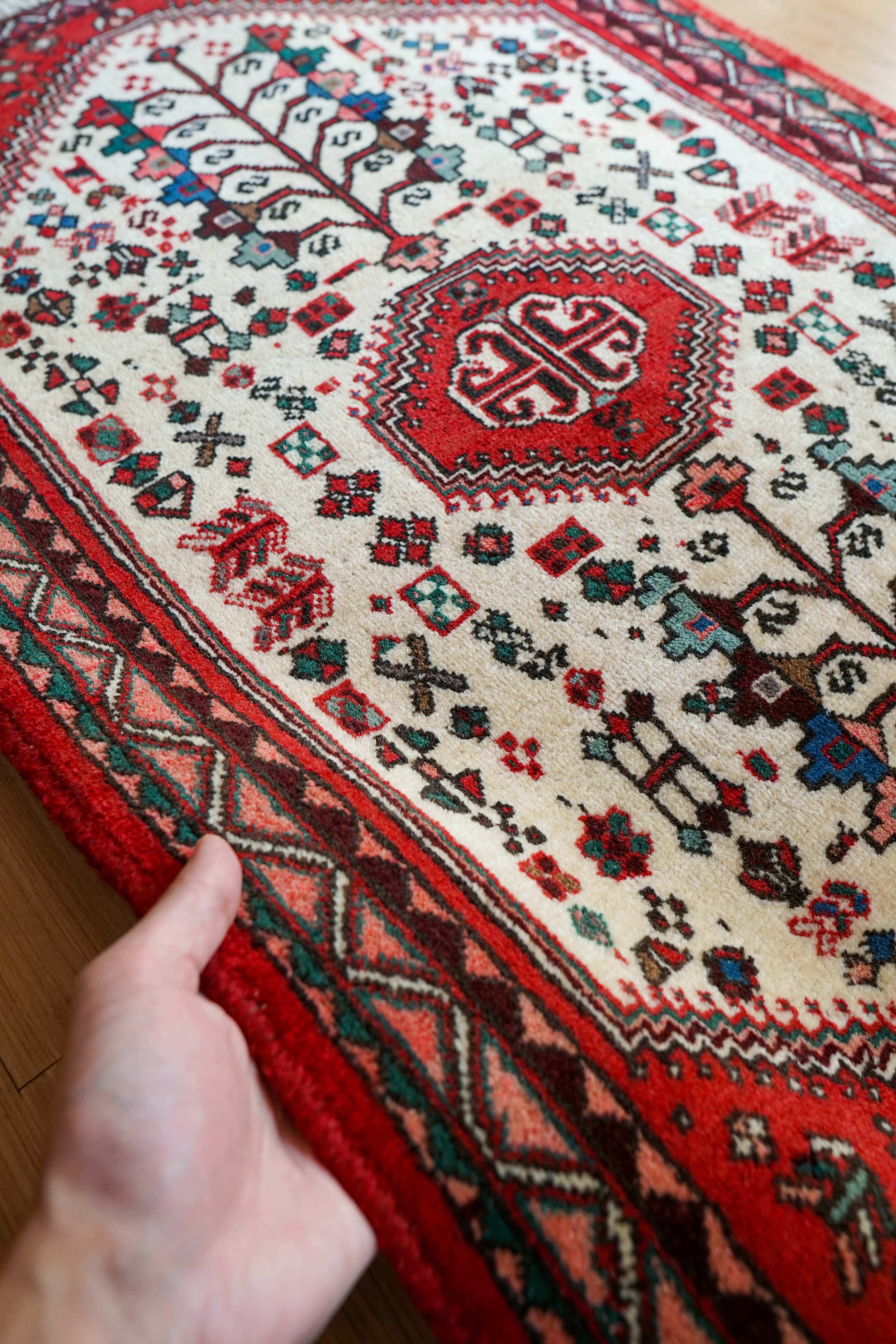 アルデビル産 ペルシャ絨毯 約200×145cm オールド絨毯 アルデビル産