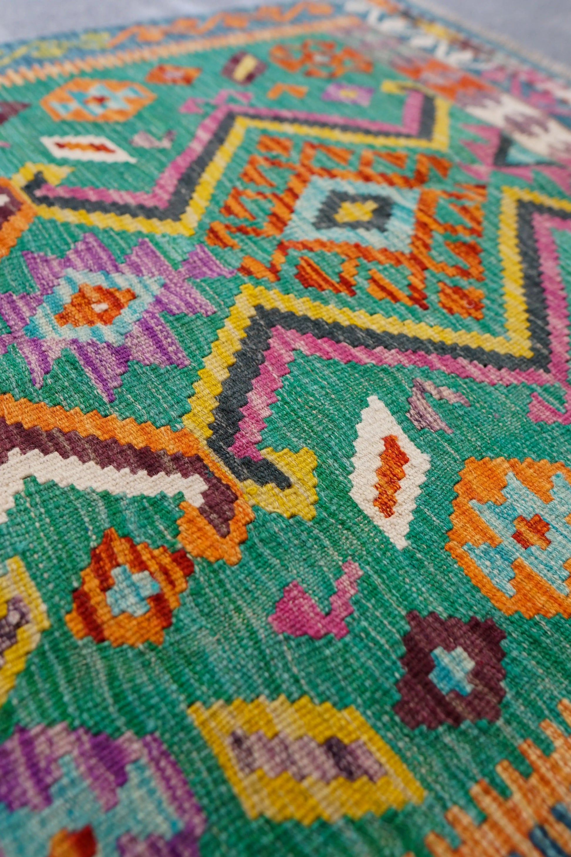 147×100cm　　アフガニスタン　手織り　キリム　　 Decorworks