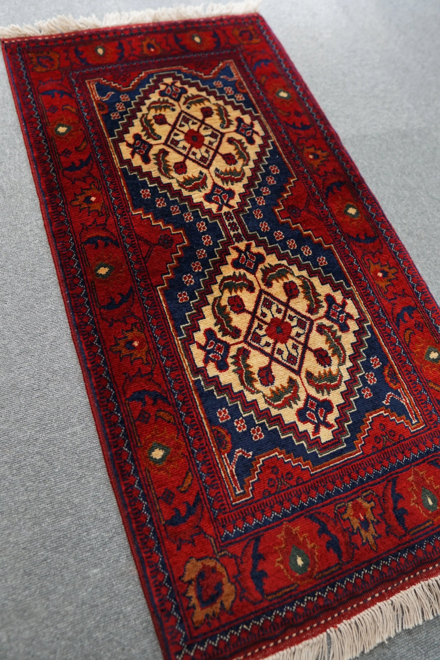 106×53cm アフガン手織り絨毯 カールモハメディ Decorworks
