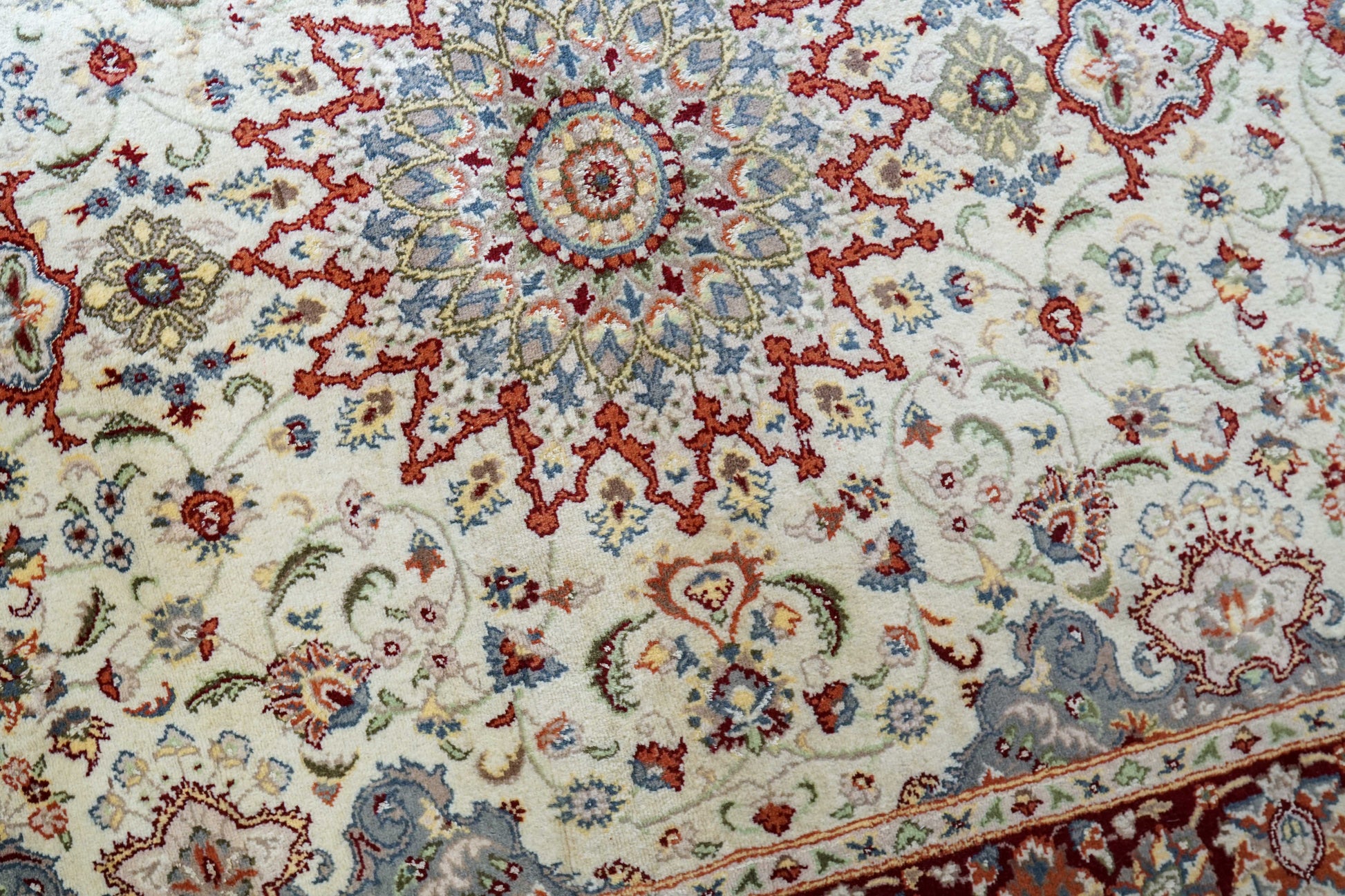  手織りペルシャ絨毯 オリエンタルラグ 228×144cm