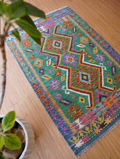 アフガニスタン手織りキリム　ペルシャ絨毯　147×100cm