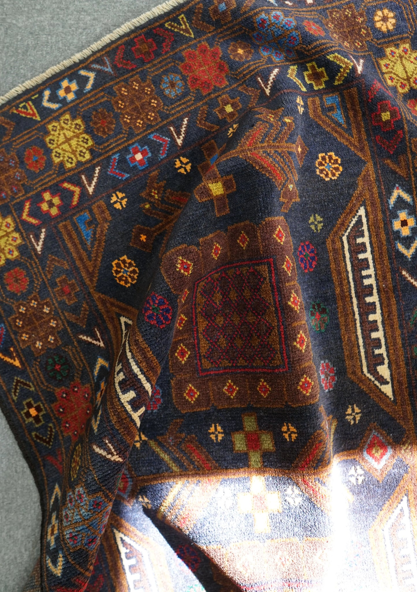 144×88cm ペルシャ絨毯 バルーチ 手織り トライバルラグ ヴィンテージ Decorworks