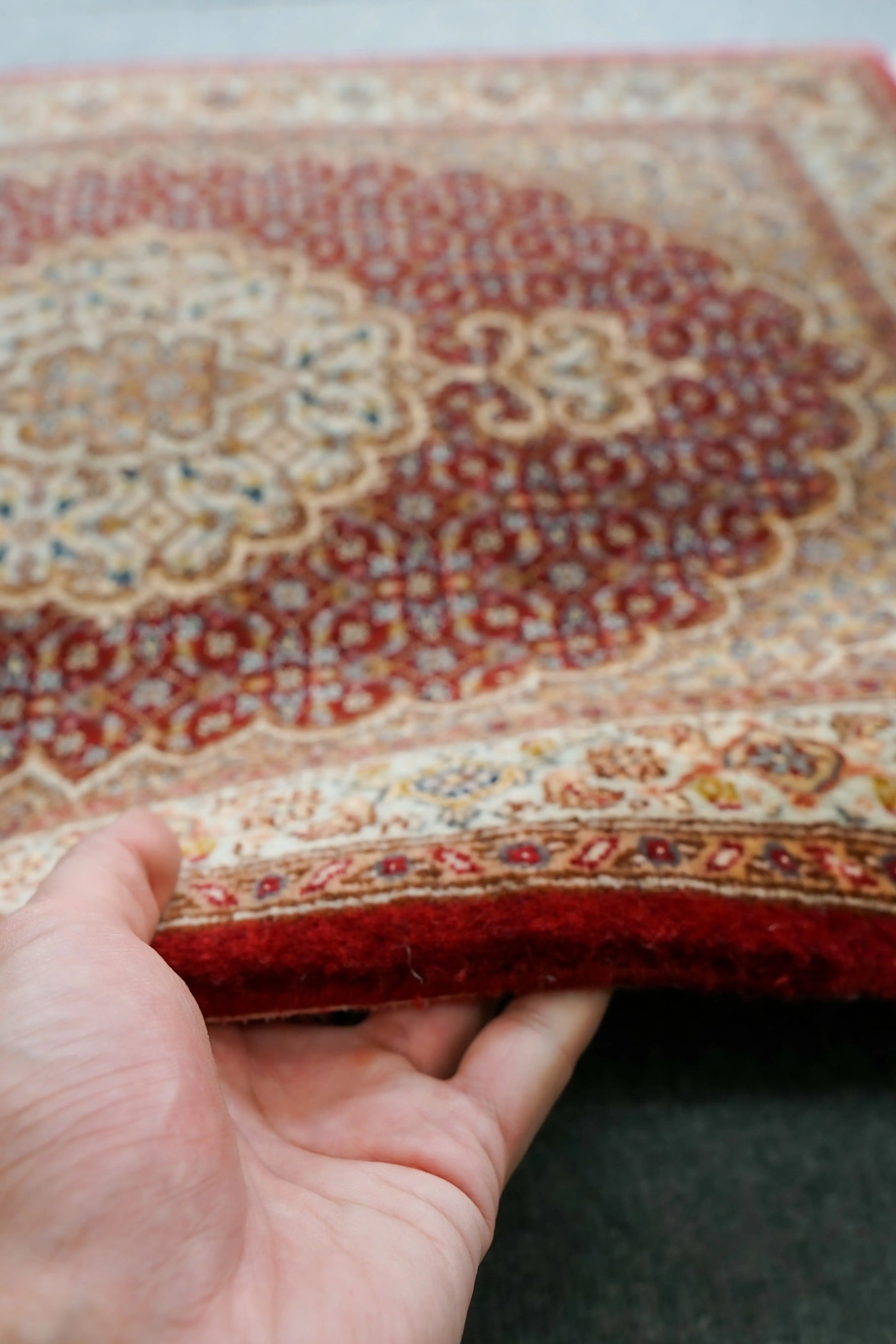 88×61cm【ペルシャ手織り絨毯 タブリーズ産　50RAJ】 Decorworks
