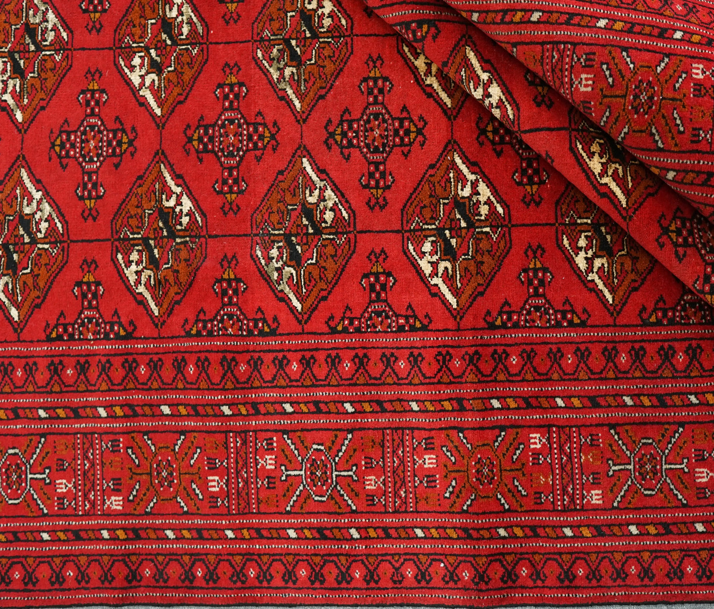 192×126cm　トルクメン ボハラ手織り絨毯 Decorworks