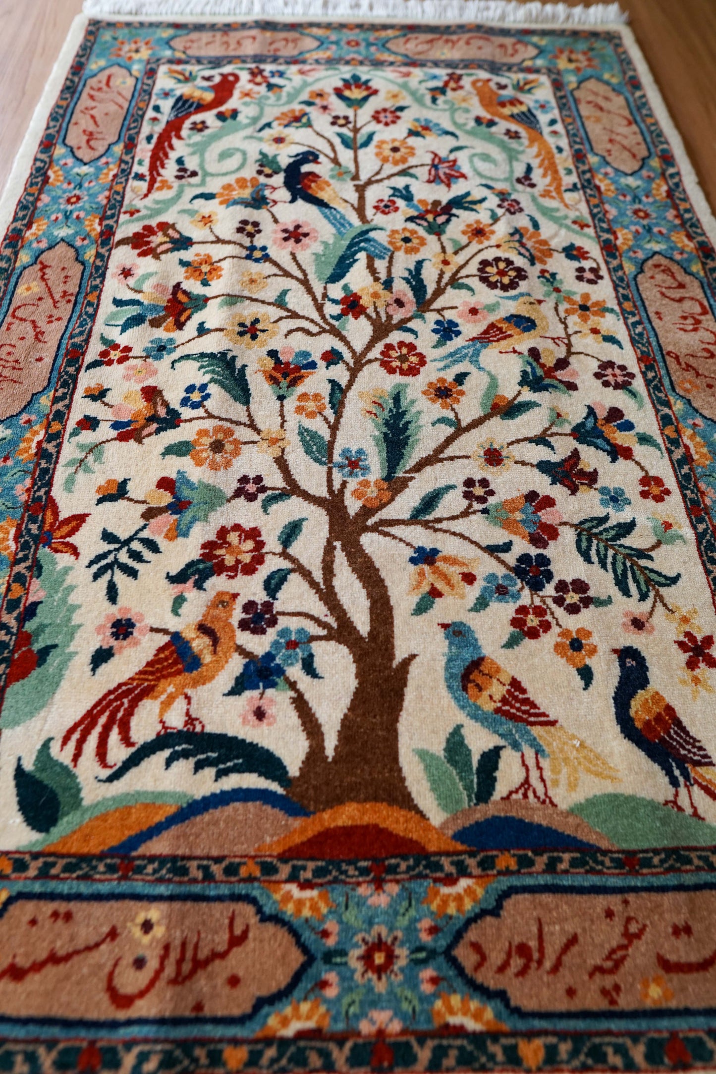  ペルシャ絨毯 バラミン waramin 130×85cm