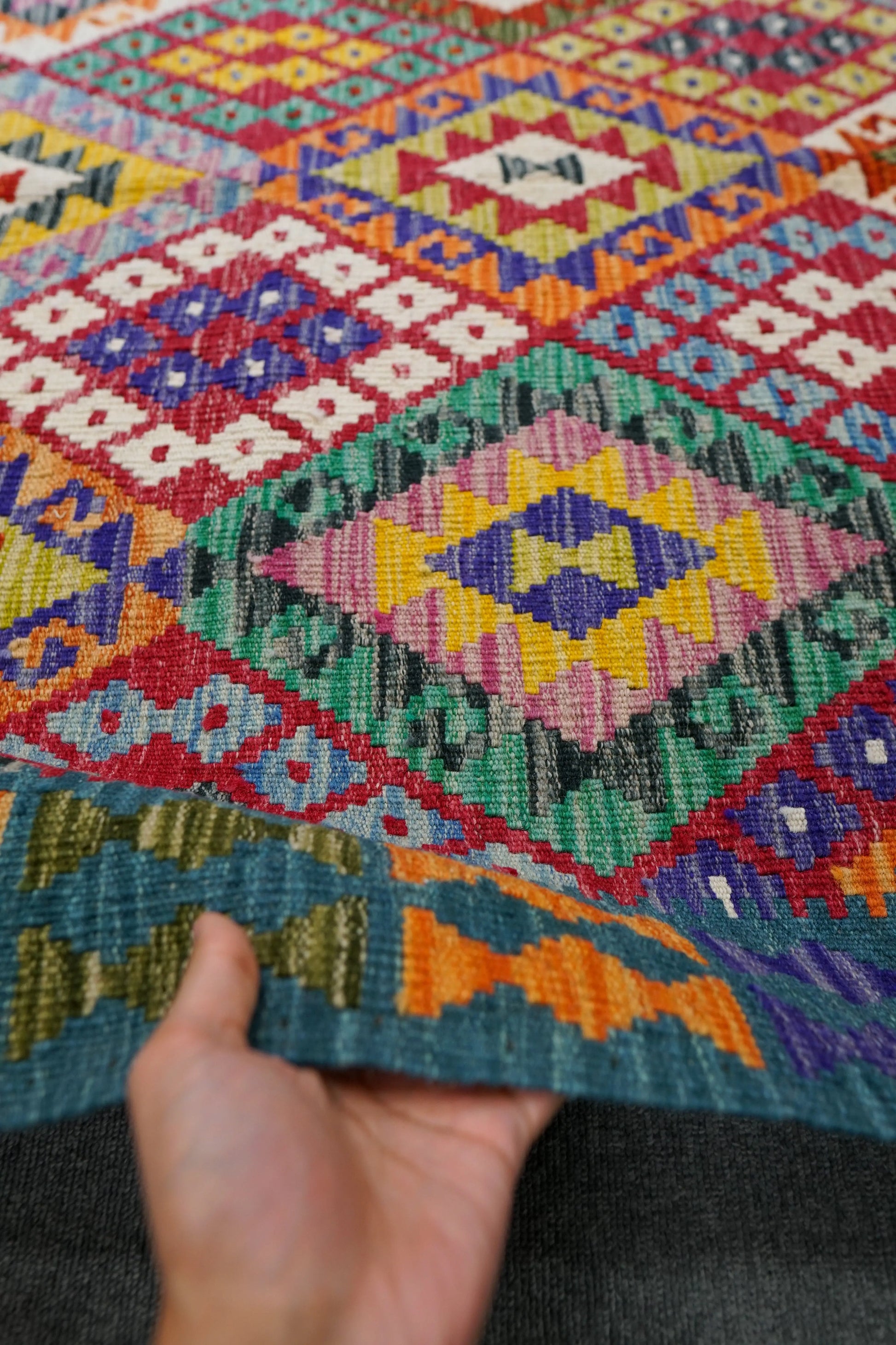 184×128cm　アフガニスタン　手織りキリム　　 Decorworks