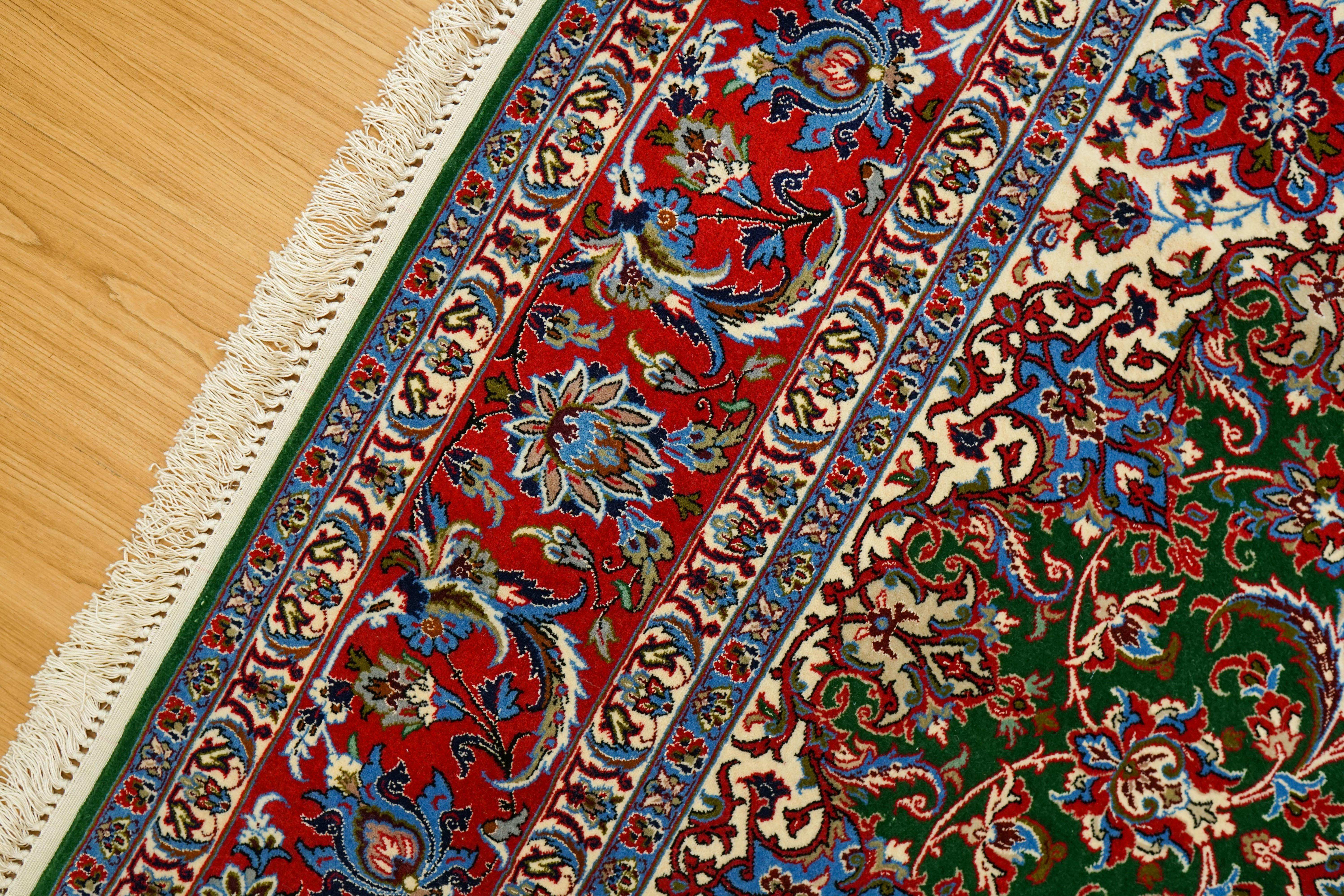 ペルシャ手織り絨毯 イスファハン産 245×157cm コルクウール＆シルク