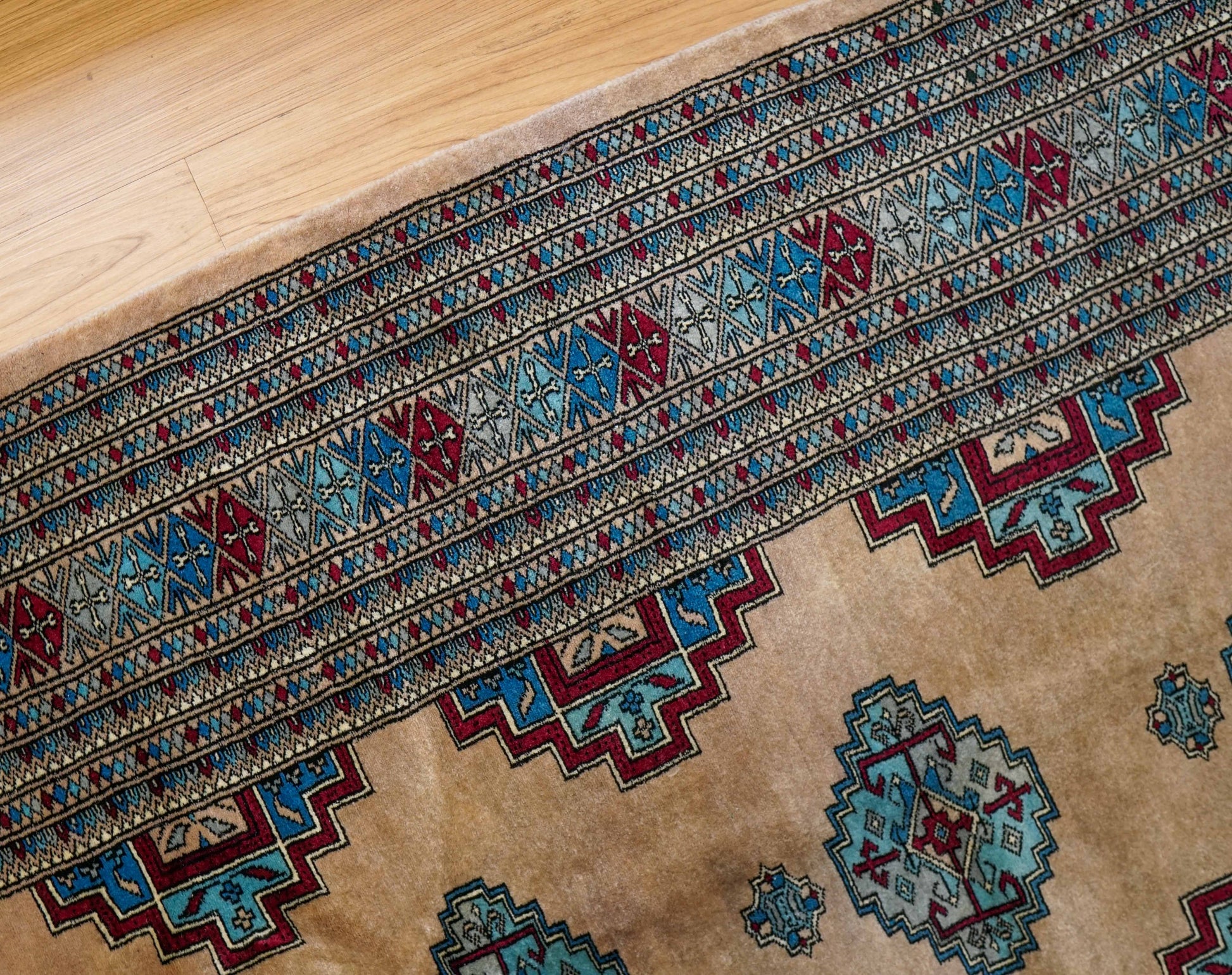  パキスタン手織り絨毯 246×160cm Fine Quality 11/22