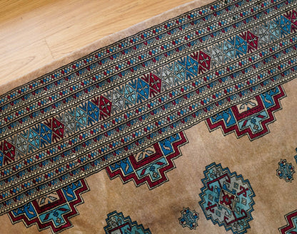  パキスタン手織り絨毯 246×160cm Fine Quality 11/22