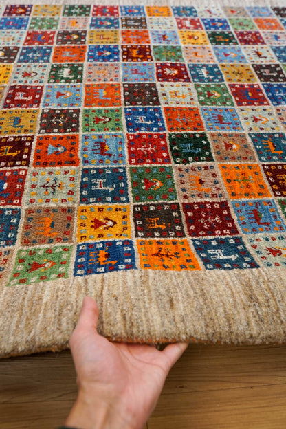  ペルシャ絨毯 手織りカシュクリギャッベ 188×118cm リズバフト