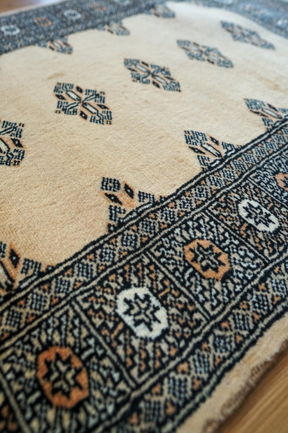  パキスタン手織り絨毯 ランナー 302×79cm｜バタフライモチーフ 手織りラグ