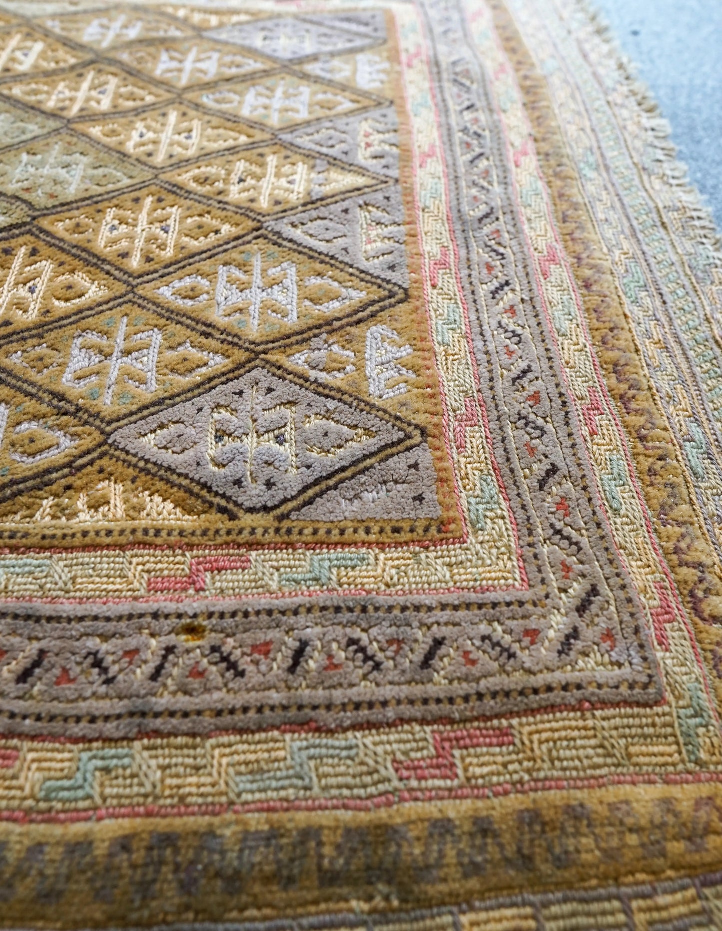 108×75cm アフガニスタン オールドマシュワニキリム 手織り 絨毯 Decorworks
