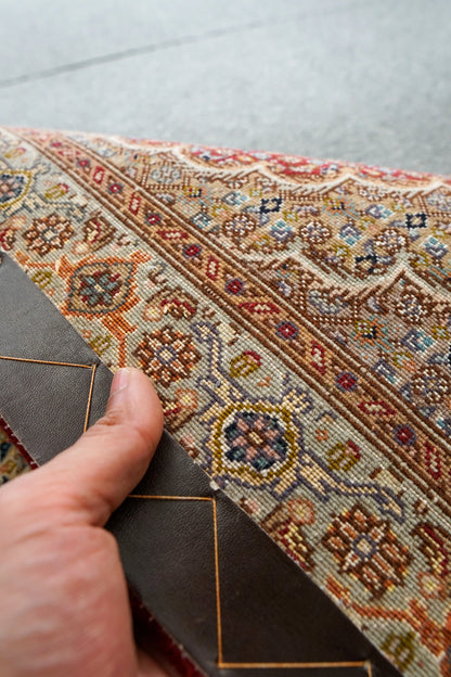 88×61cm【ペルシャ手織り絨毯 タブリーズ産　50RAJ】 Decorworks