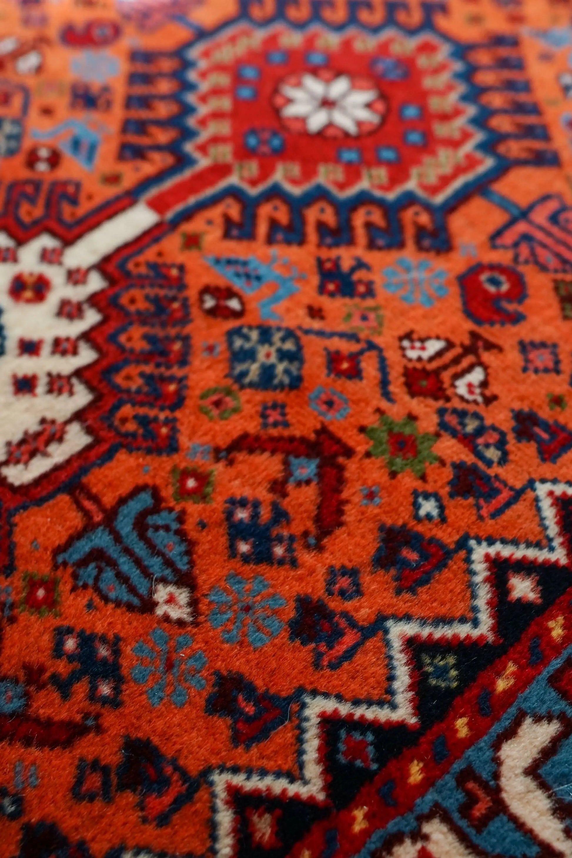  手織りペルシャ絨毯 ヤラメ 85×62cm｜トライバル ウールラグ