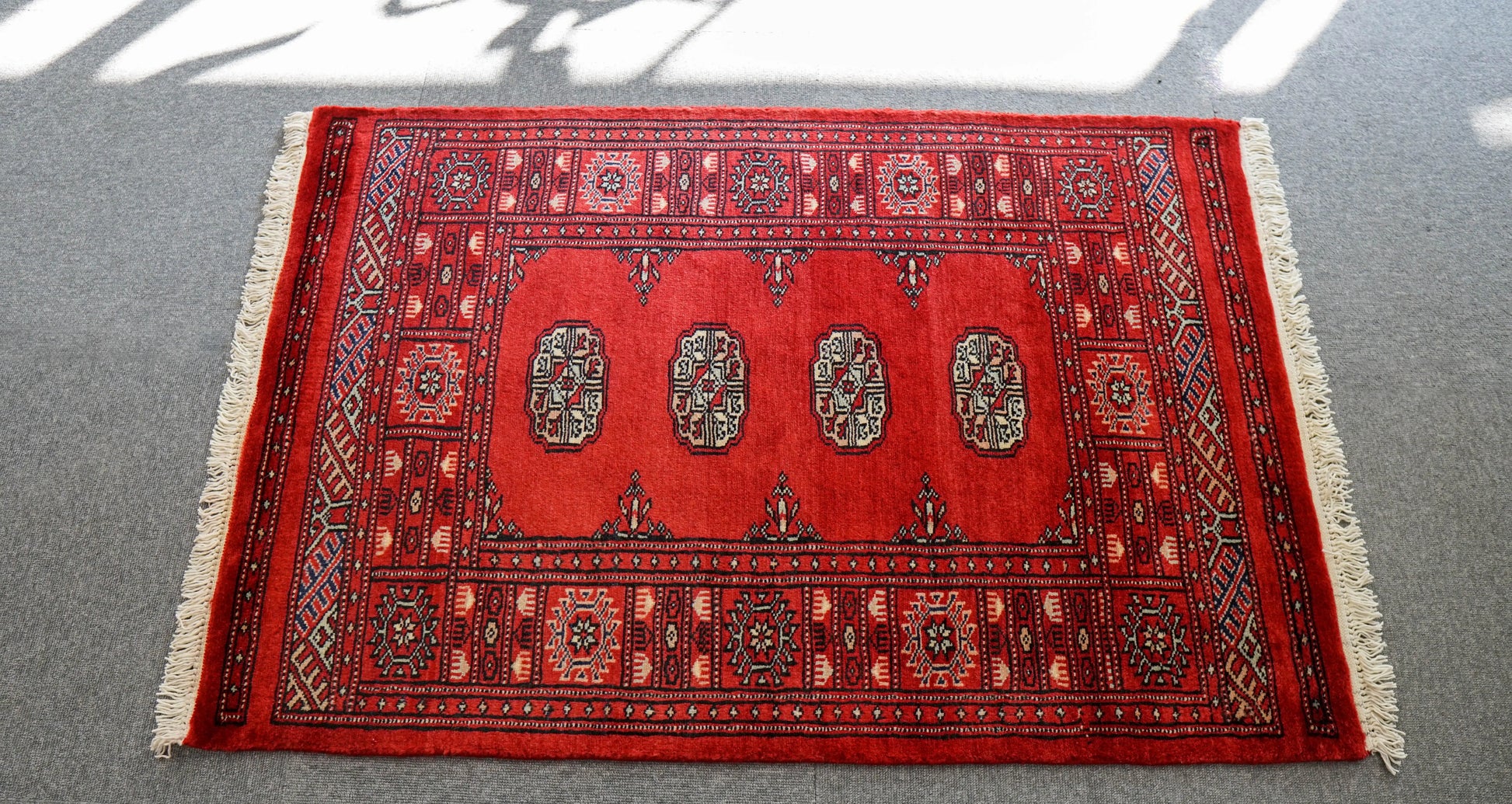 114×80cm トルクメン ボハララグ 手織り絨毯 パキスタン絨毯 Decorworks