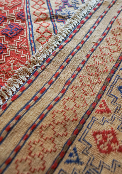  ペルシャ手織りオールドキリム  184×150cm