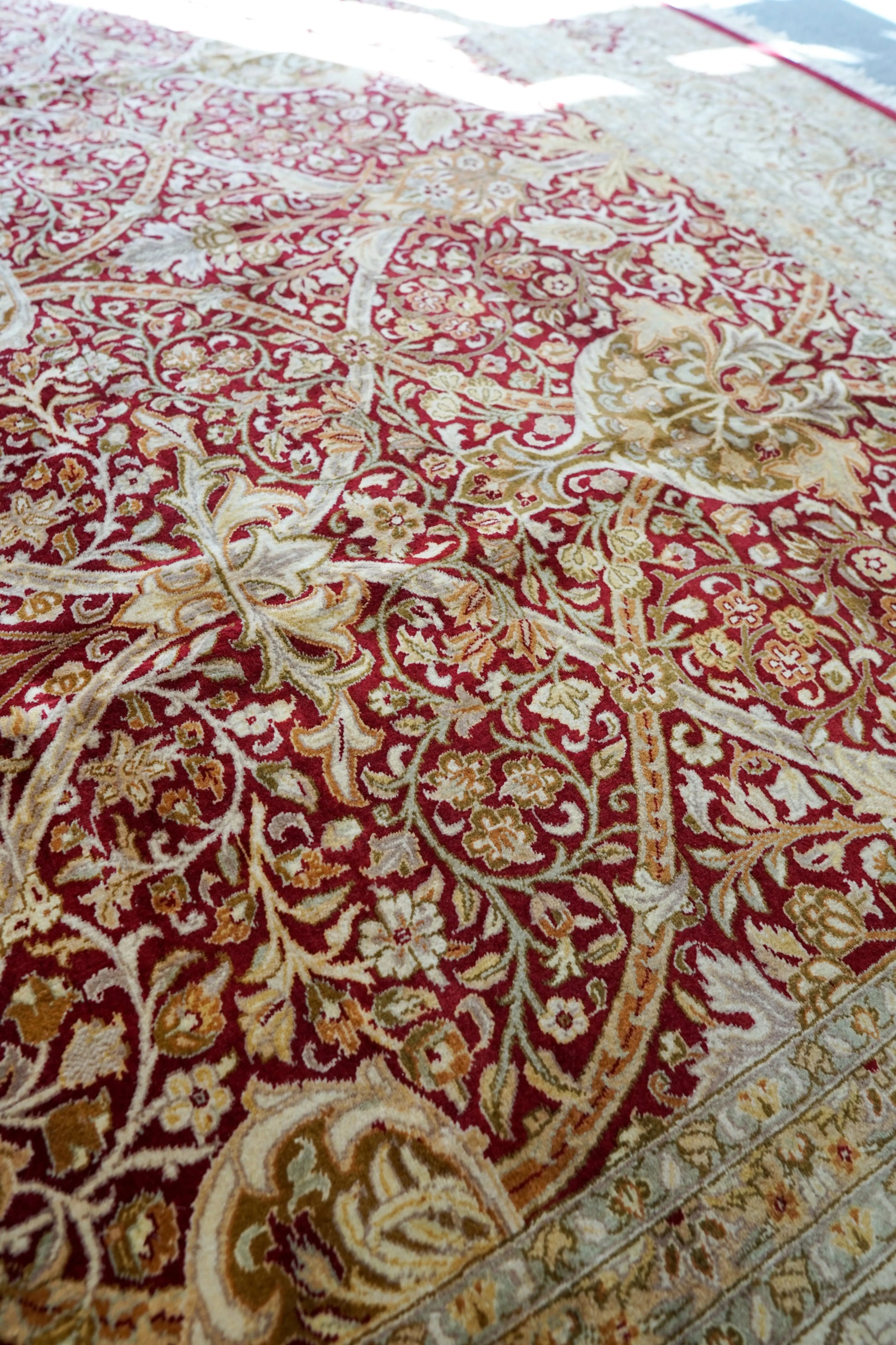 257×252cm  パキスタン ダブルノッ 手織り絨毯 Decorworks