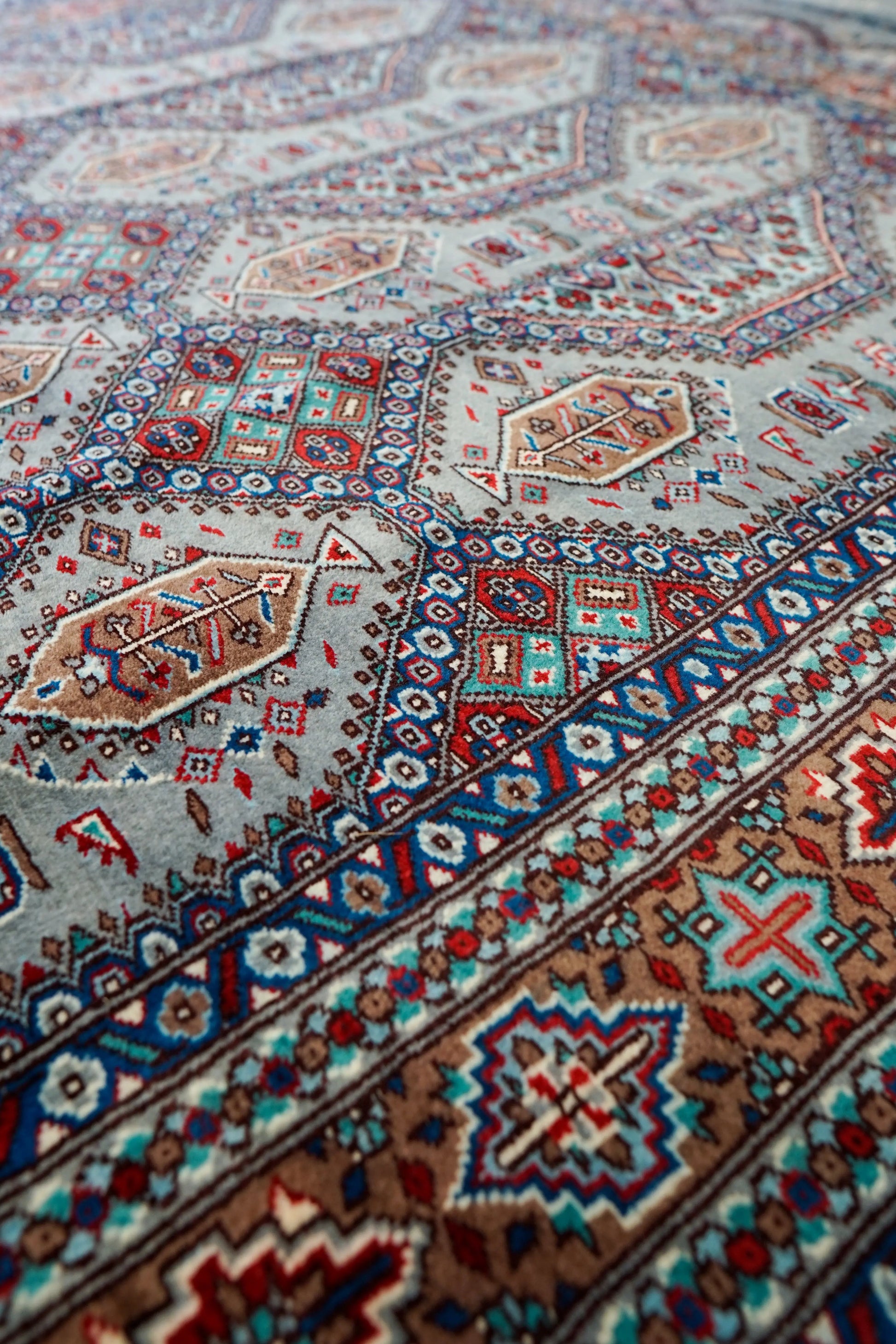 239×154cm【パキスタン手織り絨毯】 Decorworks