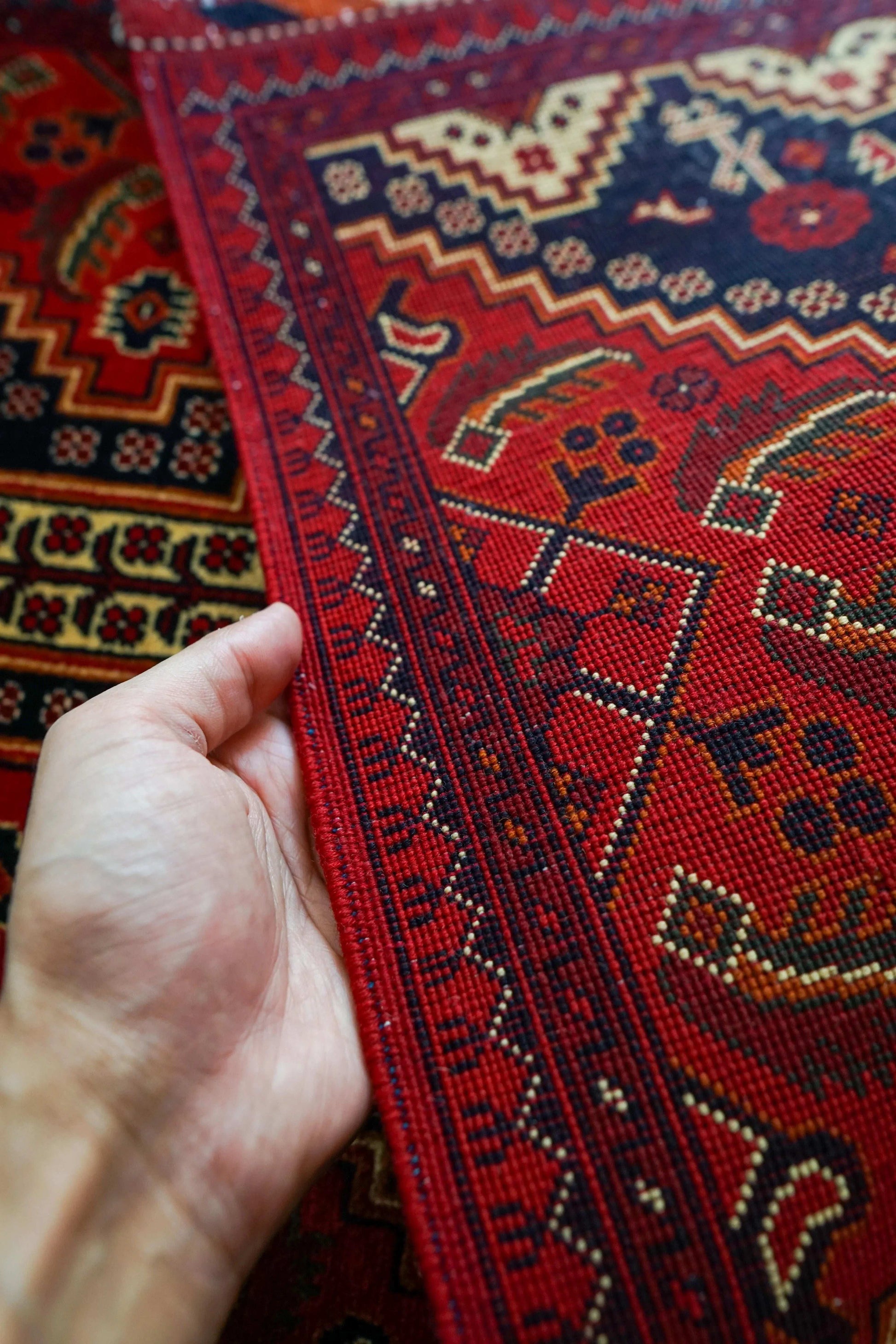  アフガニスタン手織り絨毯 カールモハメディ 105×52cm｜高密度織り・上質ウール トライバルラグ