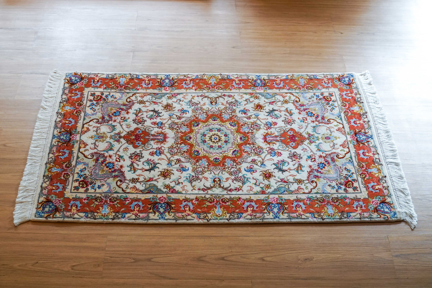 ペルシャ手織り絨毯 タブリーズ産 50RAJ 124×73cm｜ウール＆シルク