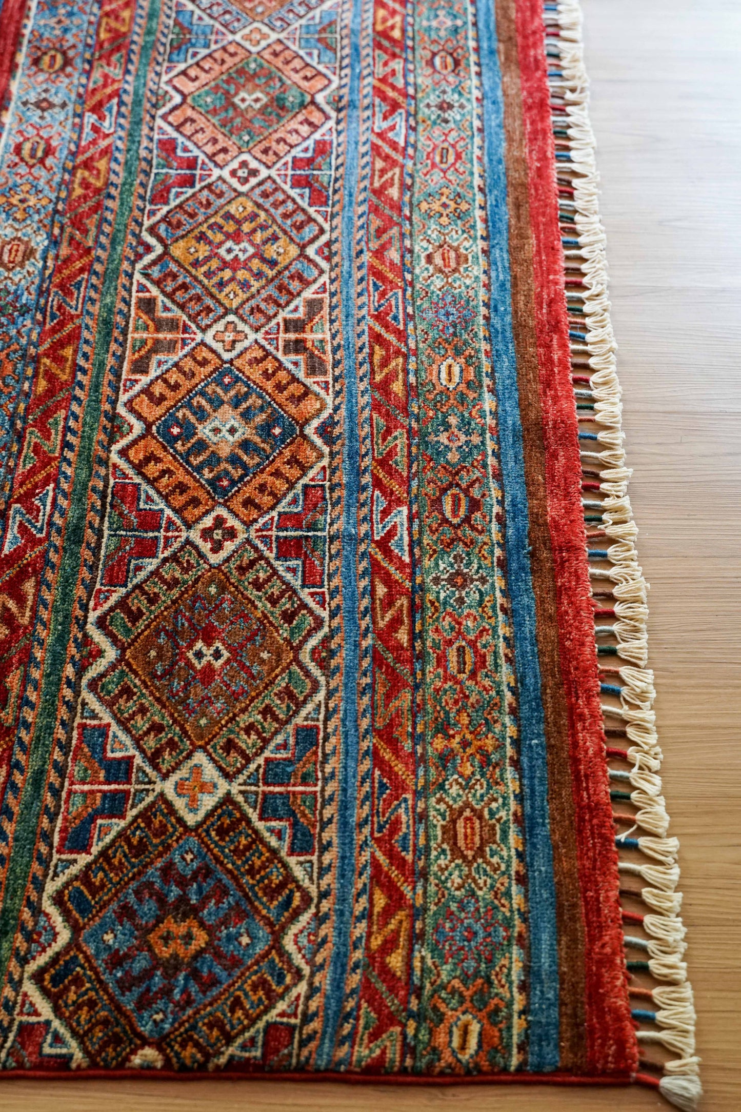 アフガニスタン手織り絨毯 ガズニーウール 200×149cm｜クルジーンデザイン トライバルラグ リビングサイズ