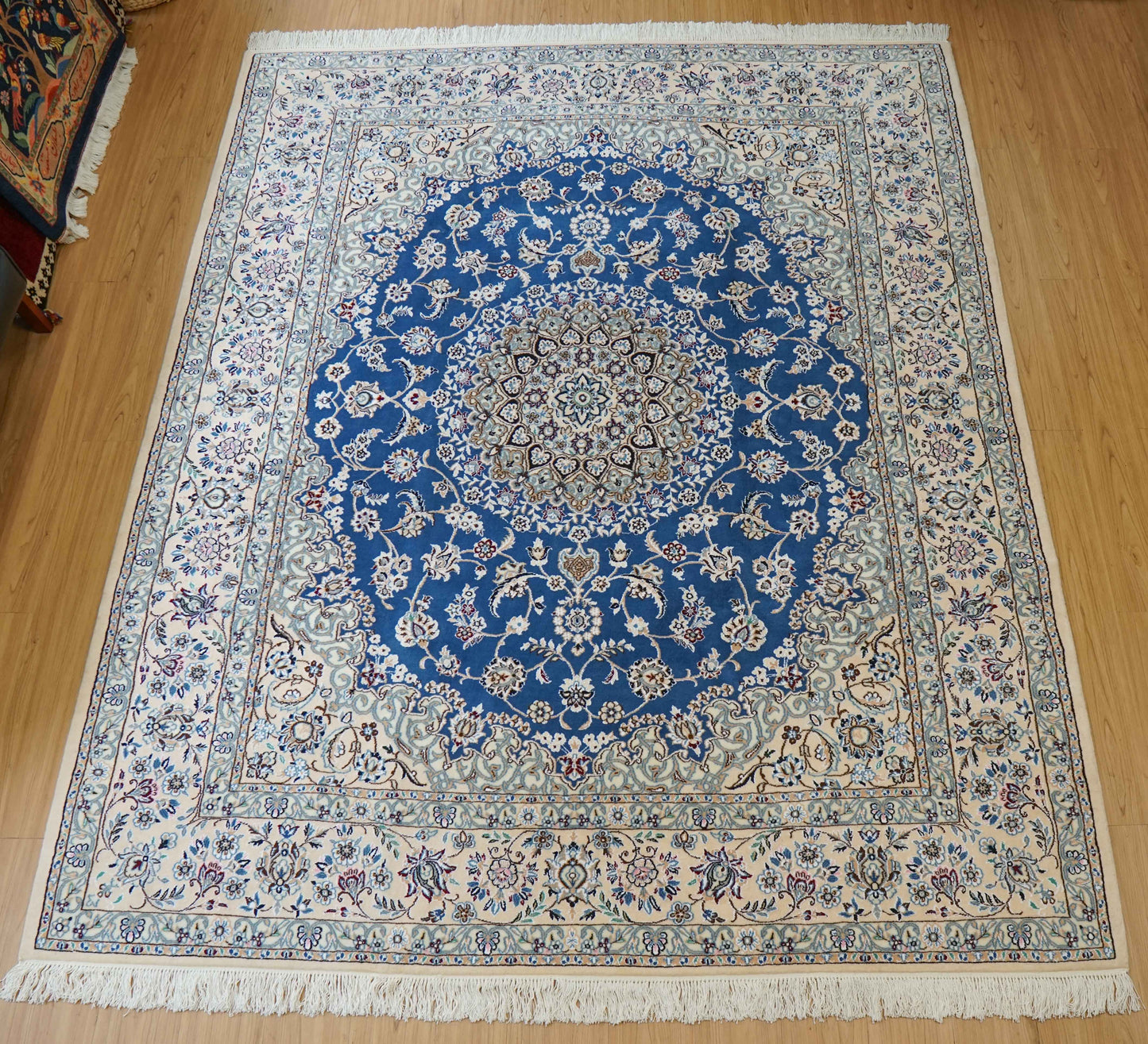  ペルシャ絨毯 ナイン産 250×204cm　