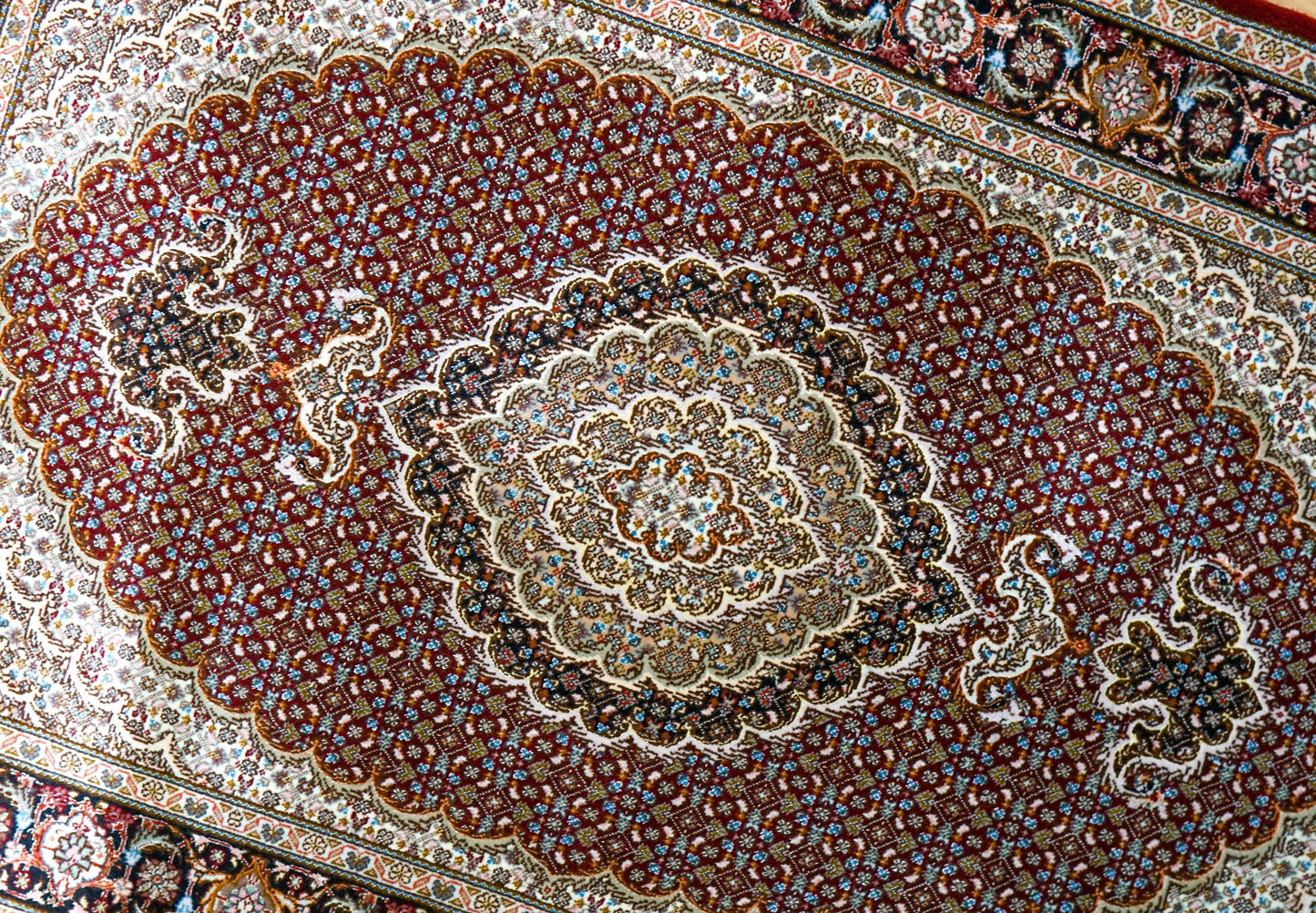  154×100cm 手織り ペルシャ絨毯 タブリーズ産　50RAJ