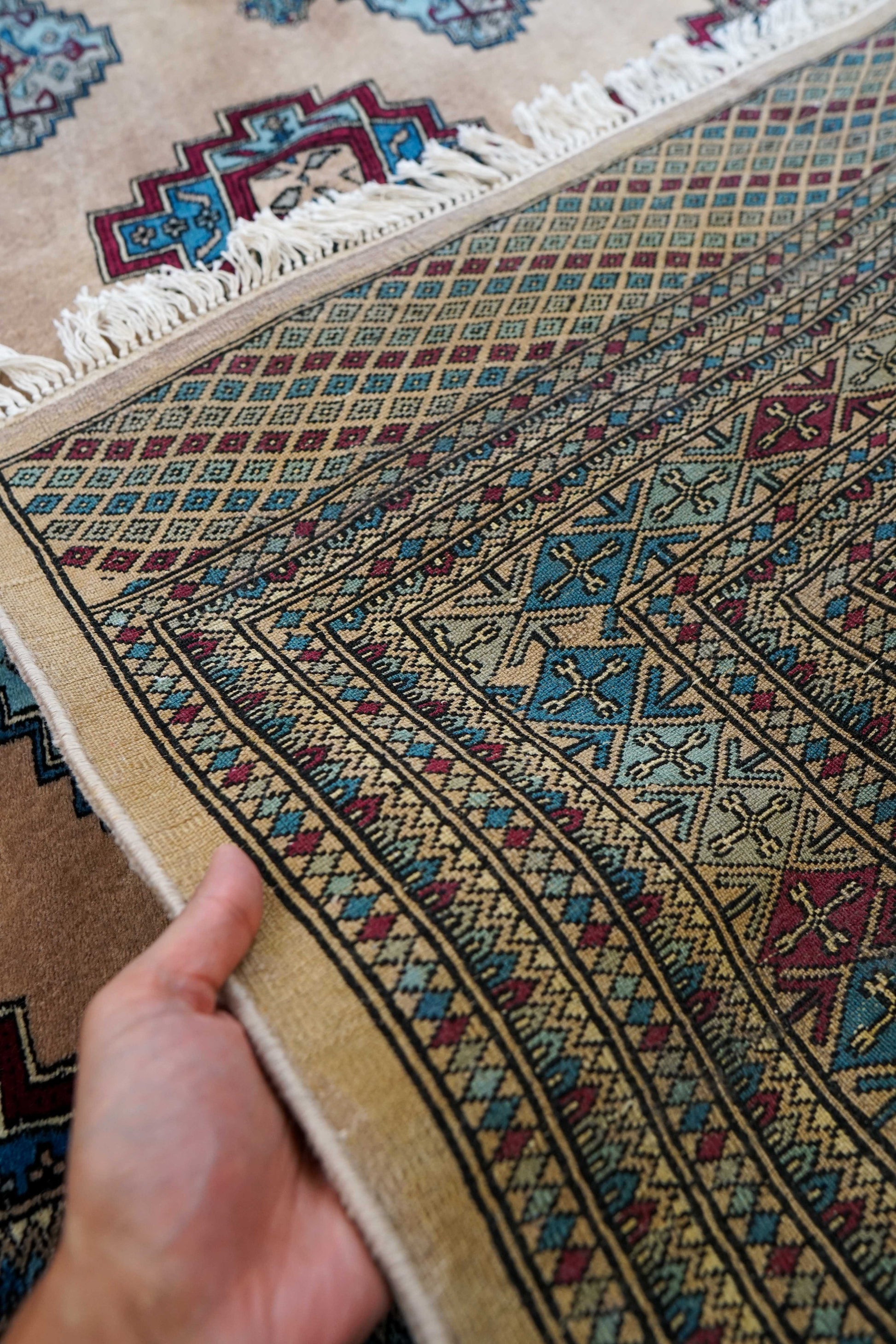  パキスタン手織り絨毯 246×160cm Fine Quality 11/22