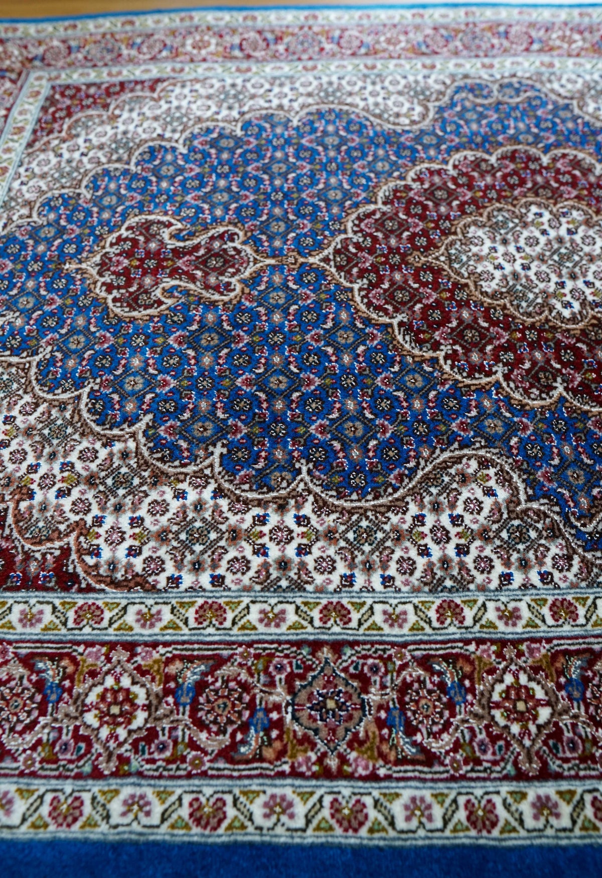  120×82cm 手織り ペルシャ絨毯 タブリーズ産　50RAJ