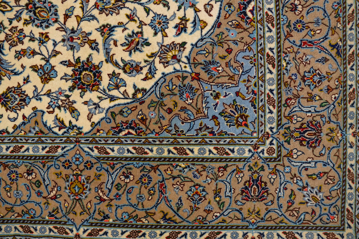  ペルシャ絨毯 カシャーン産 226×152cm (カシャン)｜伝統メダリオンデザイン・上品なアイボリー×ブルー