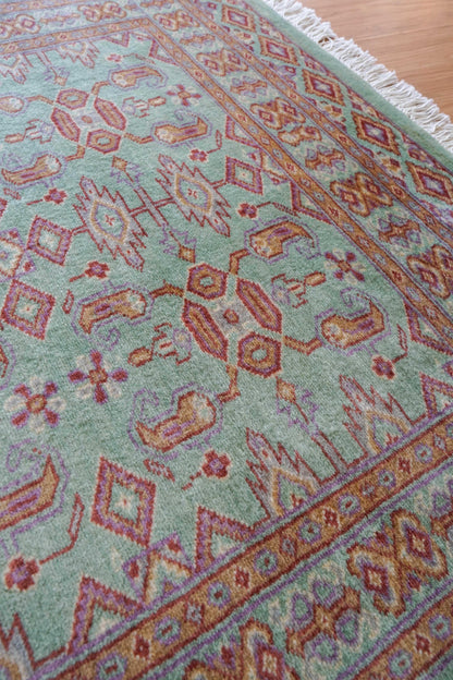 パキスタン手織り絨毯 124×77cm - Decorworks