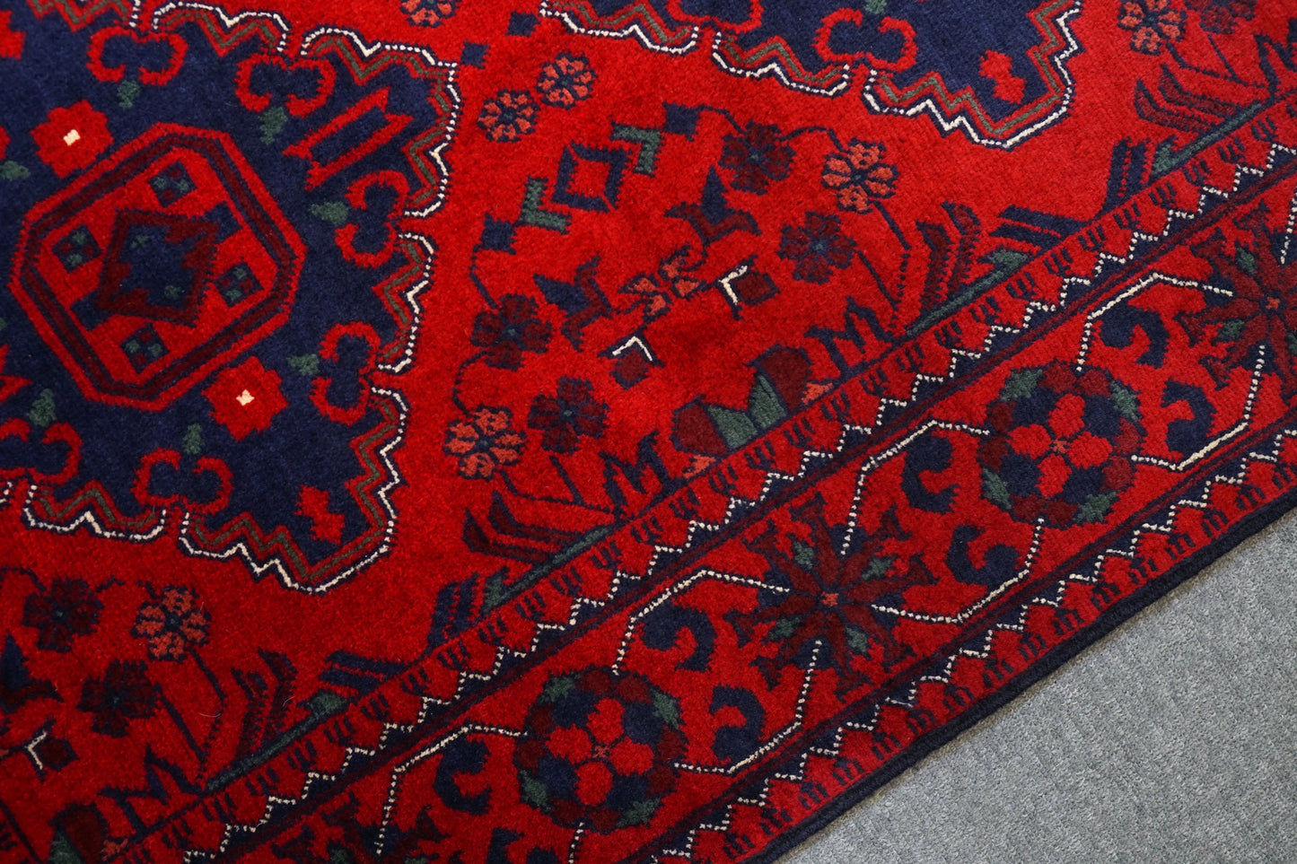 121×83cm アフガニスタン手織り絨毯 カールモハメディ - Decorworks