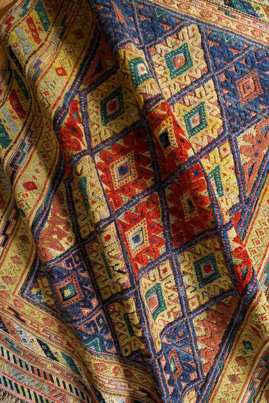  手織り マシュワニ キリム126×93cm　