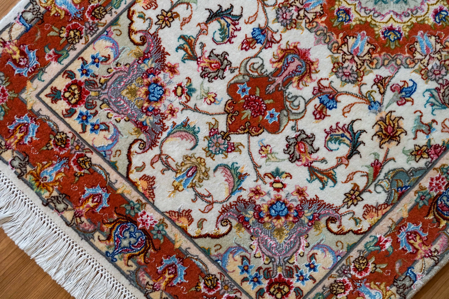 ペルシャ手織り絨毯 タブリーズ産 50RAJ 124×73cm｜ウール＆シルク