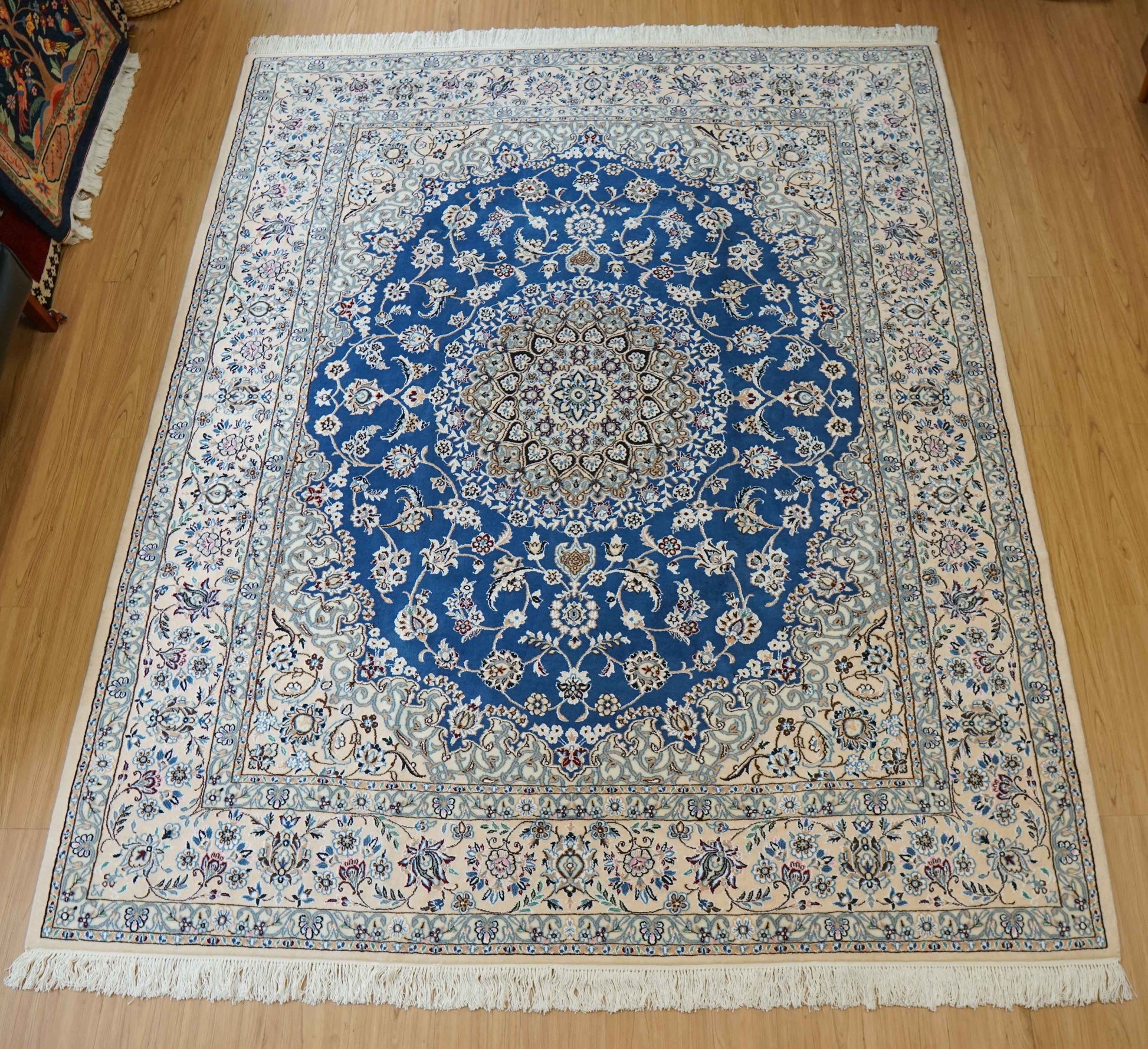  ペルシャ絨毯 ナイン産 250×204cm　