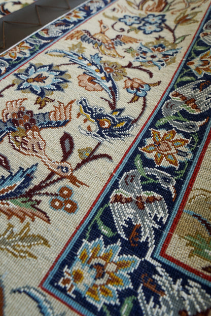  ペルシャ絨毯 オールドイスファハン産 サラフ・マームリ工房 約168×120cm｜コルクウール＆シルク 手織り ペルシャ絨毯